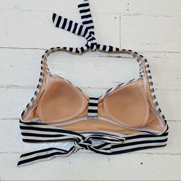 Lands' End Retro-inspired navy blue and white striped bikini (size 6) - Picture 9 of 13
